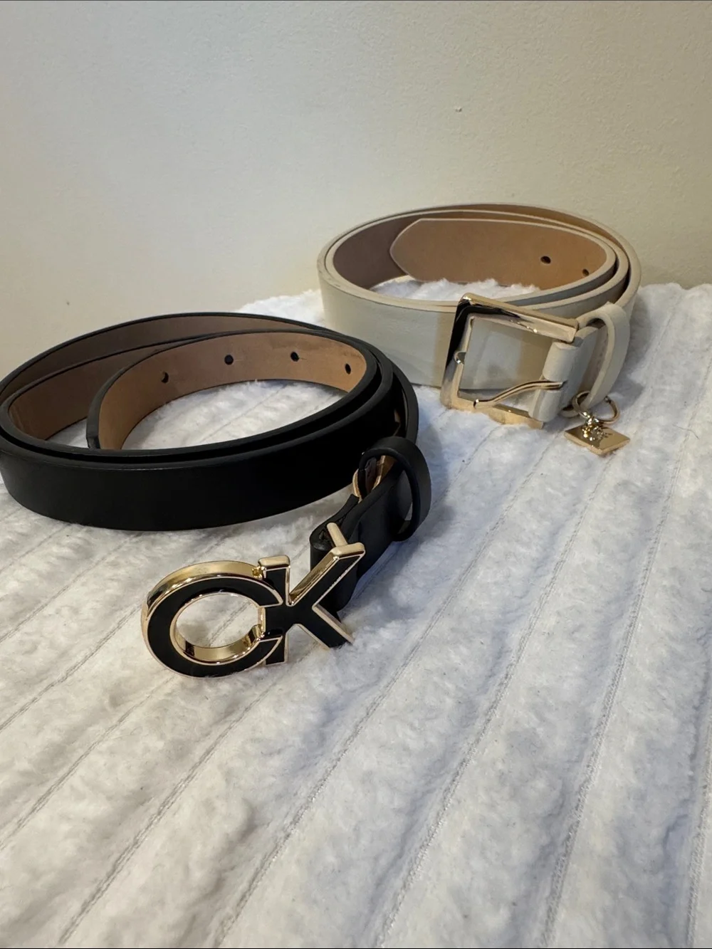 🤍Set of Two Calvin Klein Belts for Women